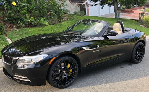 Black 2015 BMW Z4 sDrive28i